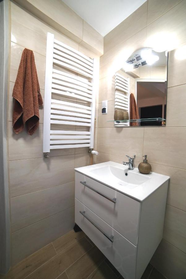 Dom pod orzechami - Apartament Nałęczów Zewnętrze zdjęcie